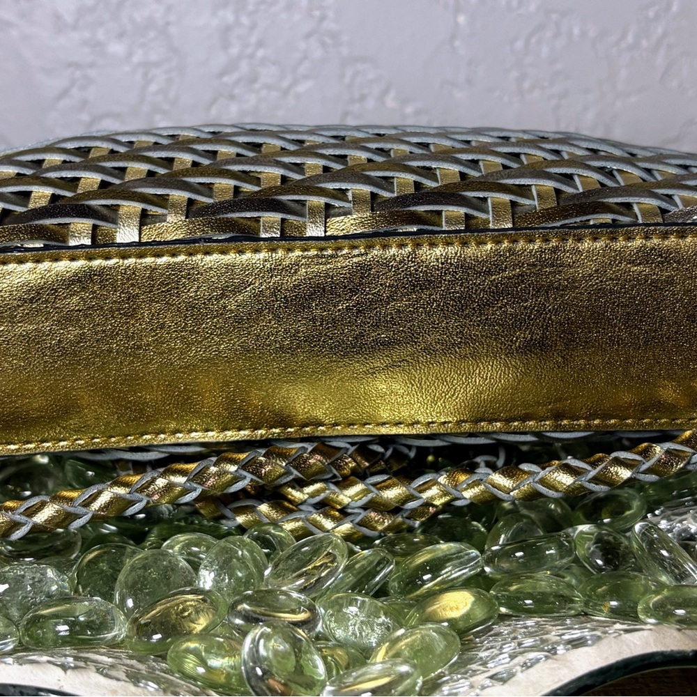 Allen Edwards Elegant Woven Gold and Brown Vegan leather Women's Bag - Picture 4 of 8